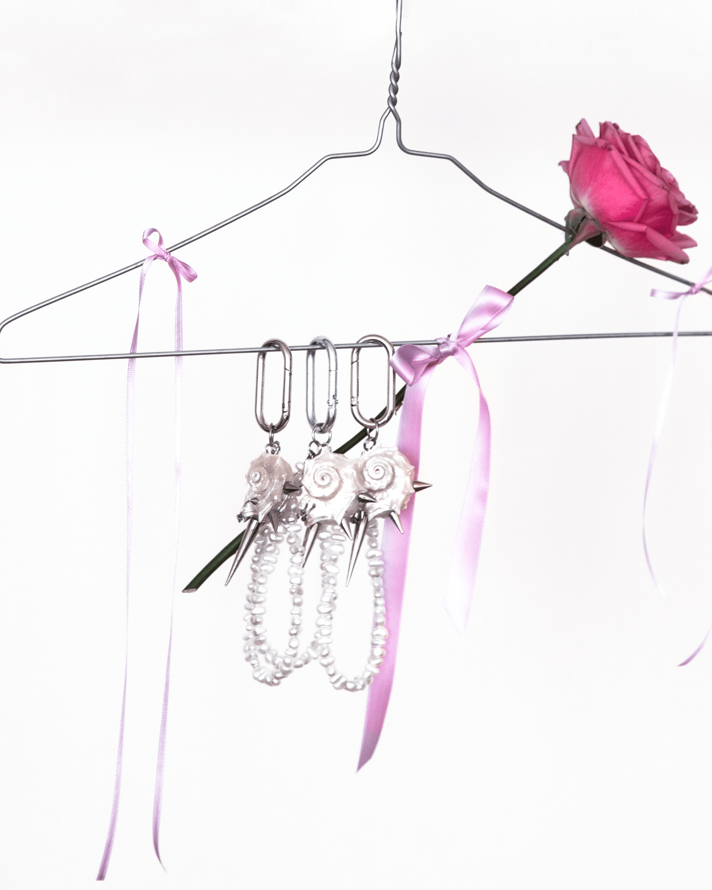 «Sea Alien» mini pearl keychain - 1n0play